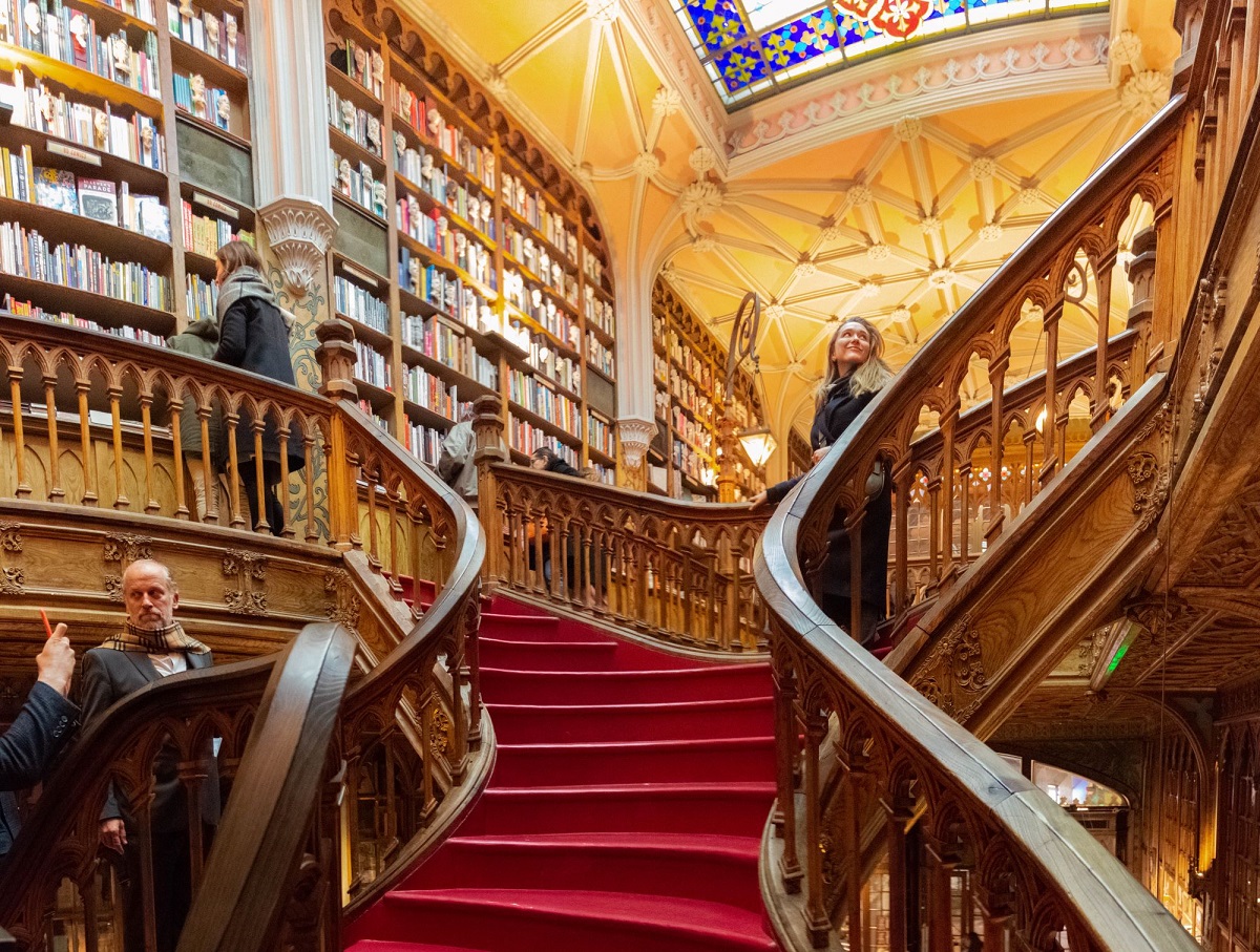 Теплый отдых у океана. Почему поездка в Португалию - одна из лучших идей для зимнего путешествия